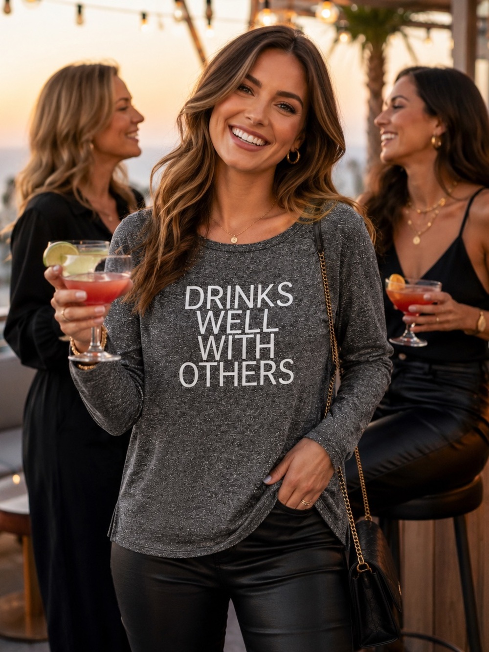 Drinks Well With Others Gray Long Sleeve Graphic Tee Scoop Neck Size Large L